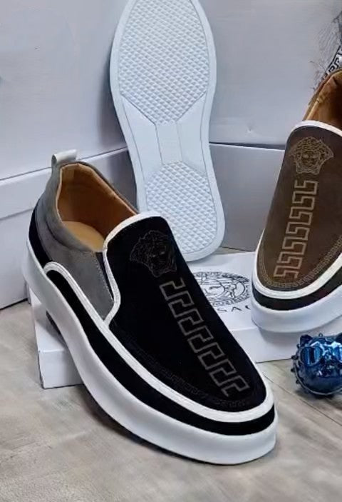 Medusa Emblem Luxury Slie-Ons