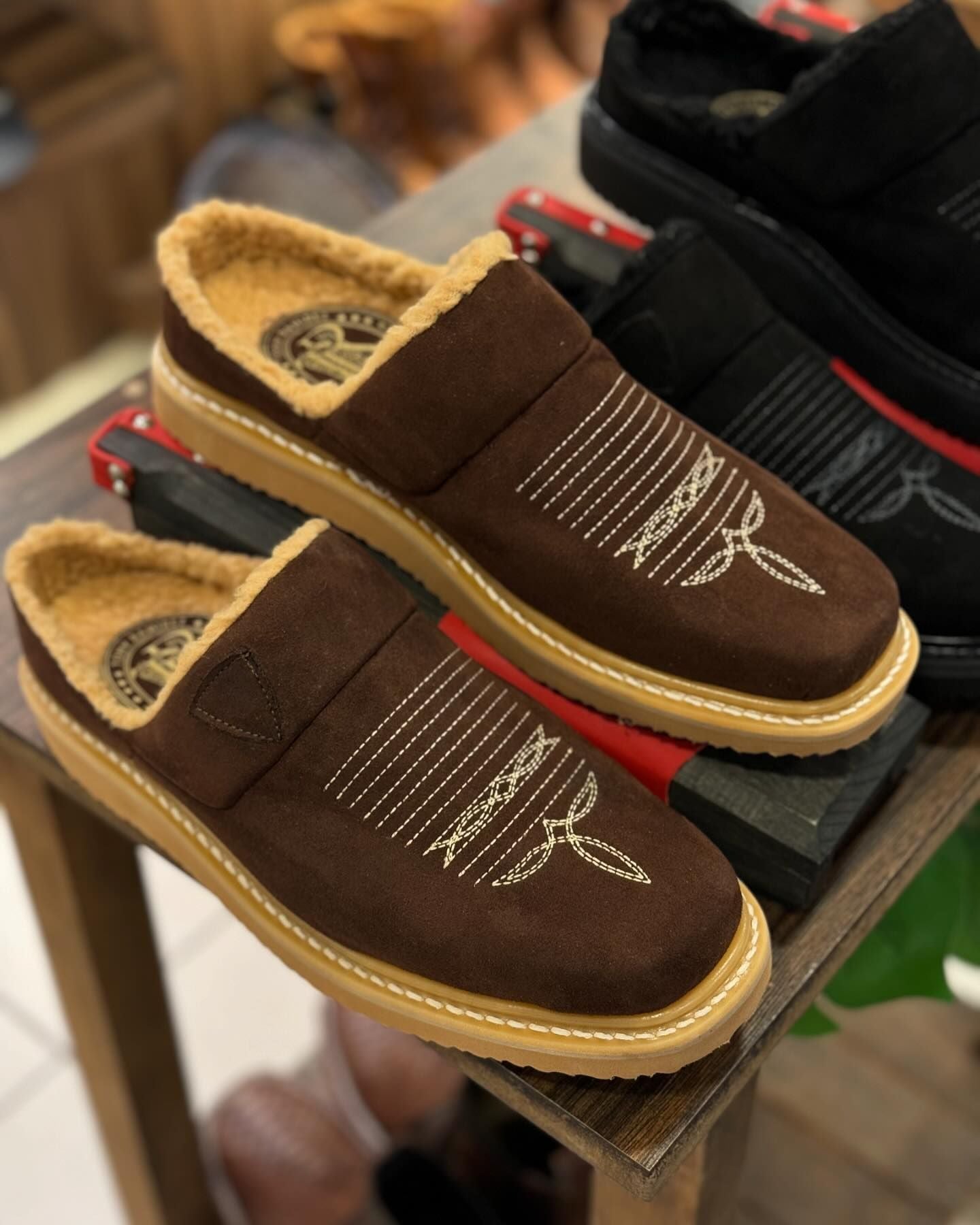 Men's Classic Winter Slippers