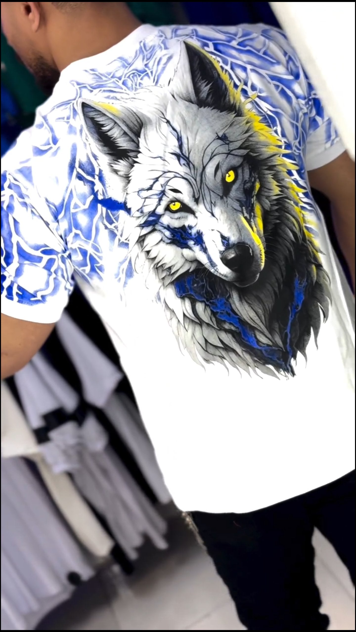 Men's Flash Wolves T-Shirt